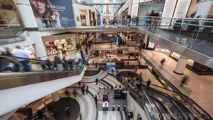 De beste Winkelcentras in Halle. Beoordelingen en tarieven in België